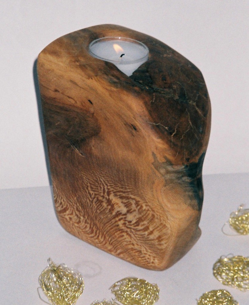 Leuchter aus Platanenholz