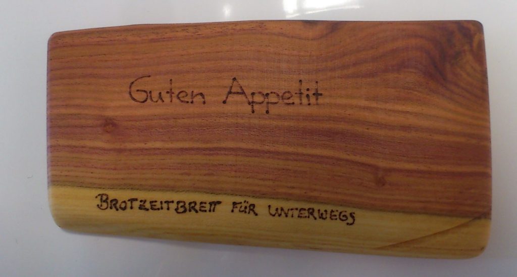 Brotzeitbrett für unterwegs -Kirschholz