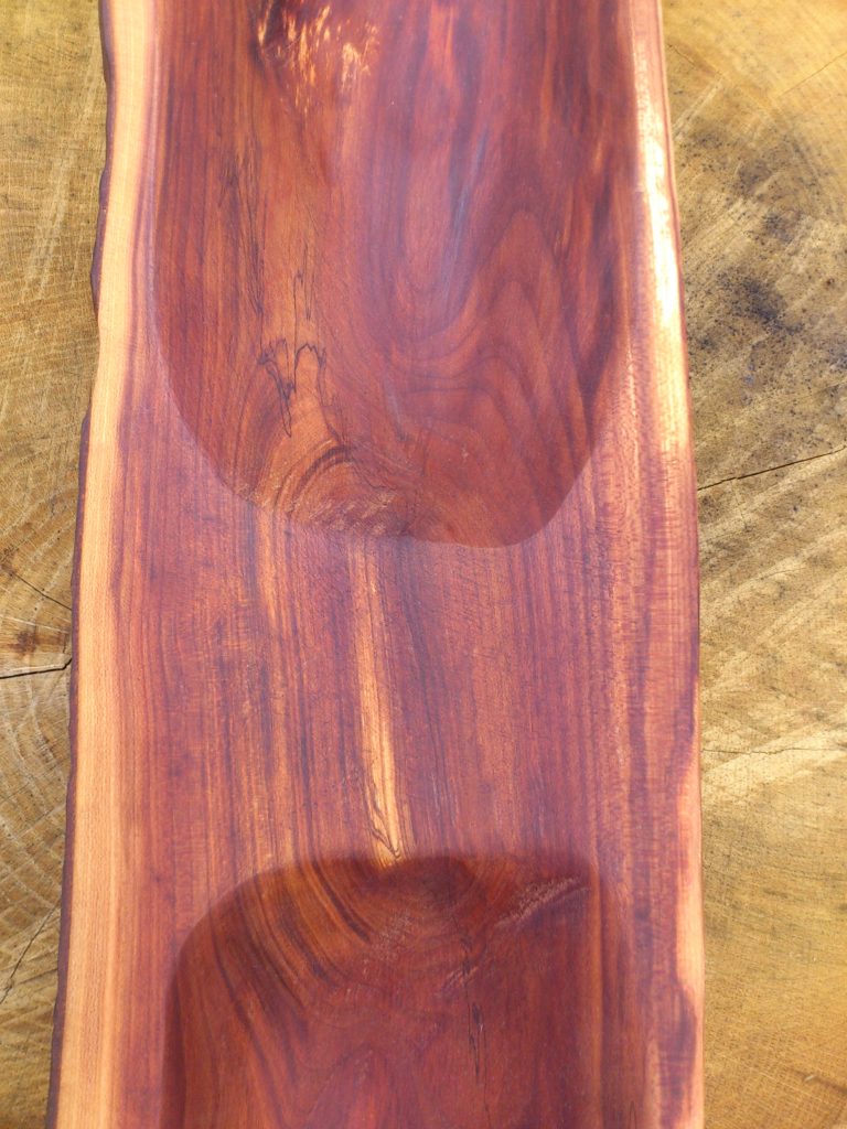 Doppelschale aus Kirschholz, 78 cm lang, 7 cm hoch