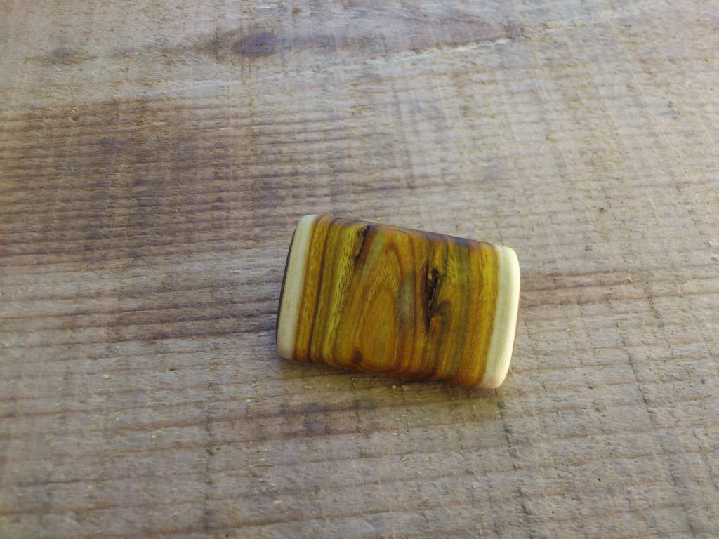 Brosche Perückenstrauch